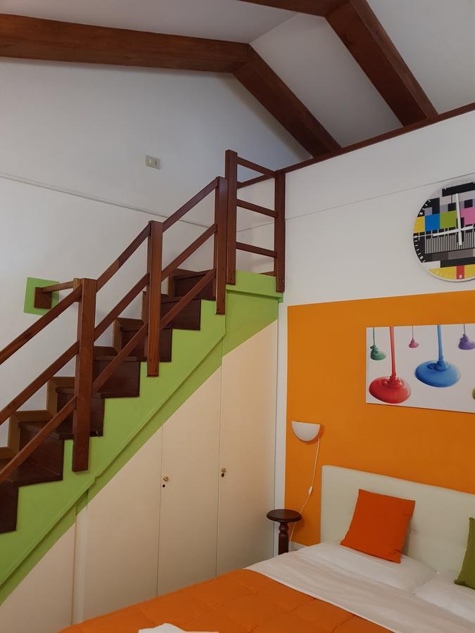 Ca' Del Sol Venezia Acomodação com café da manhã Exterior foto
