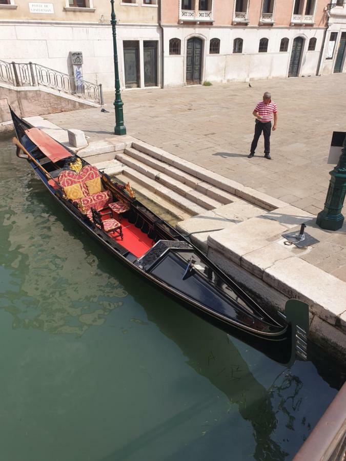 Ca' Del Sol Venezia Acomodação com café da manhã Exterior foto